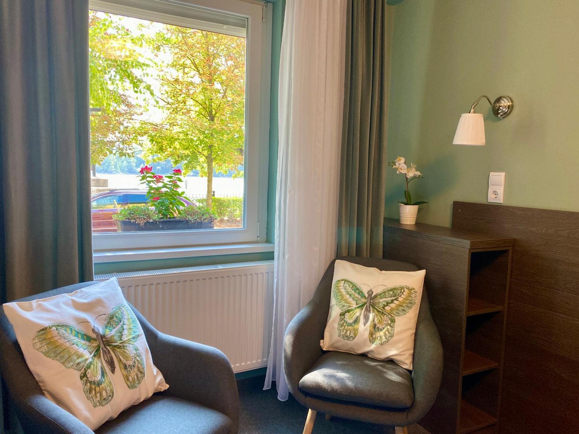 Bellevue Vendeghaz 2 Hotell Vác Exteriör bild