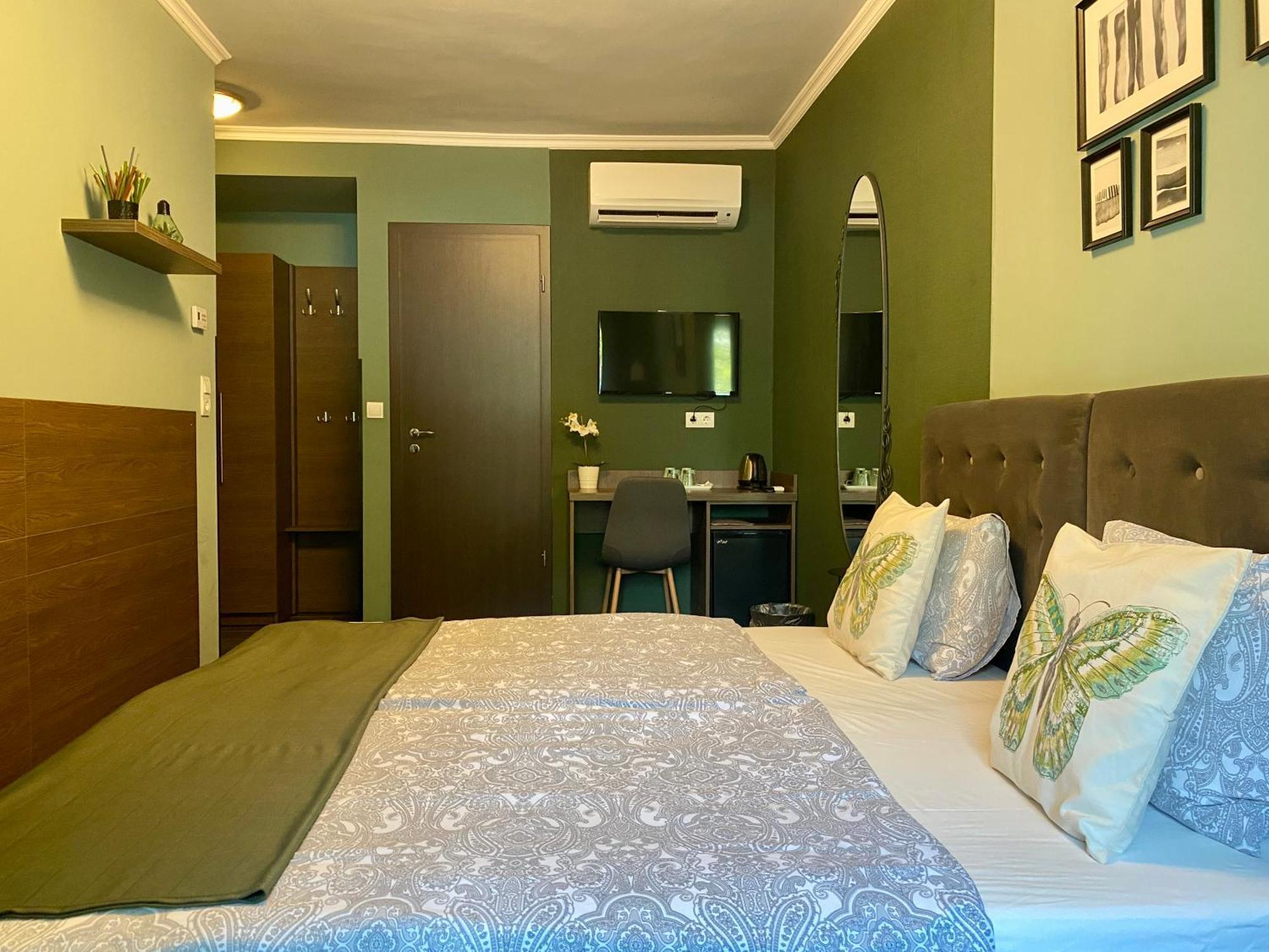 Bellevue Vendeghaz 2 Hotell Vác Exteriör bild