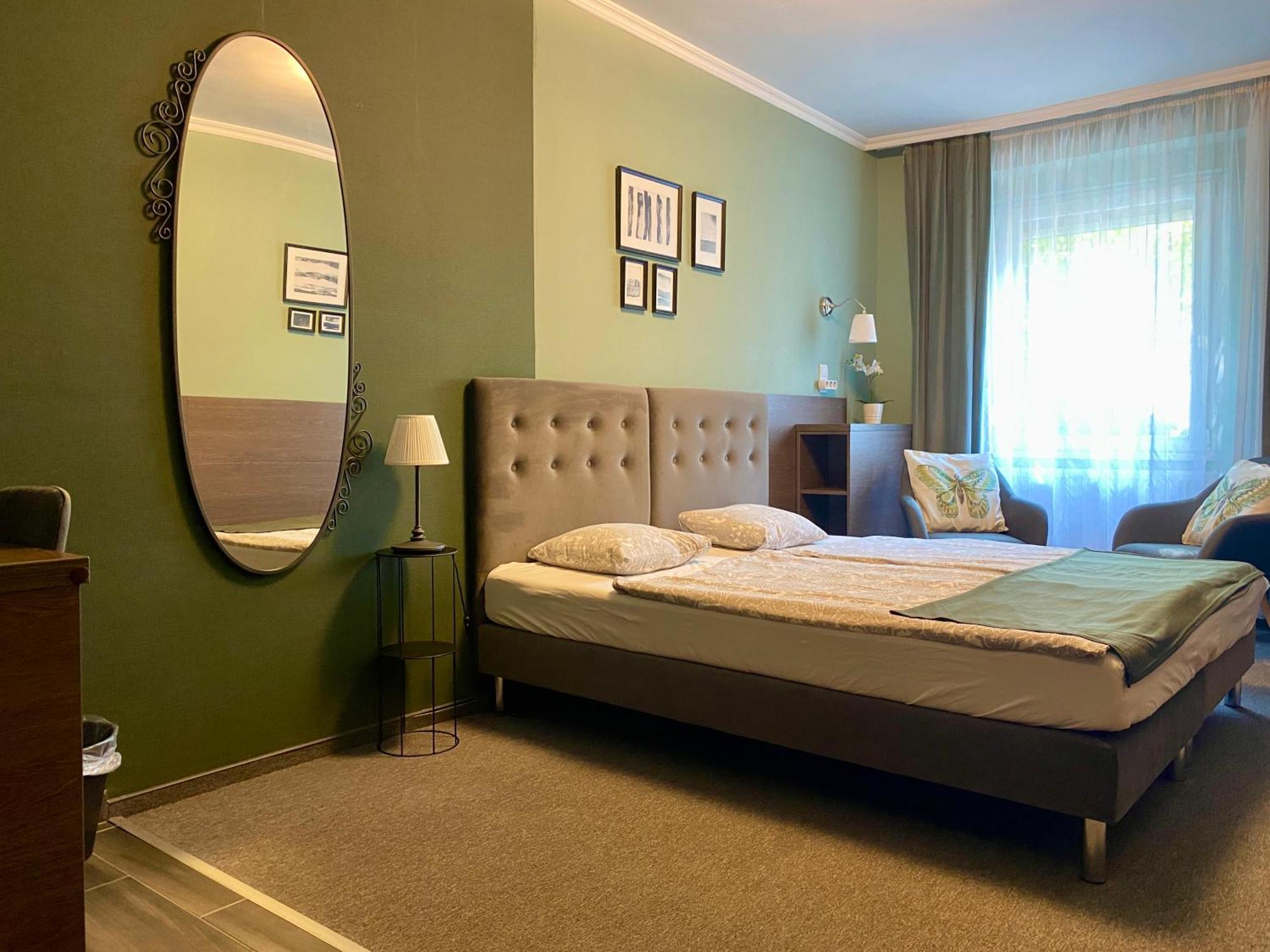 Bellevue Vendeghaz 2 Hotell Vác Exteriör bild